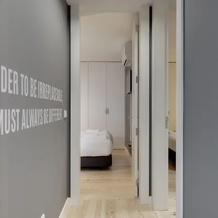 Apartment Bica *